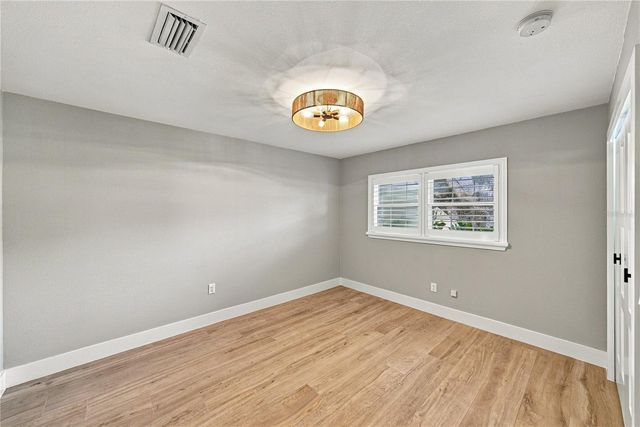 214 S TREASURE DRIVE, Tampa, FL 33609
