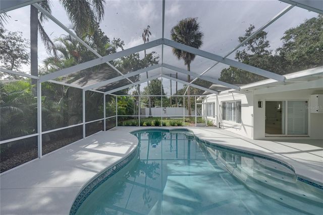 214 S TREASURE DRIVE, Tampa, FL 33609