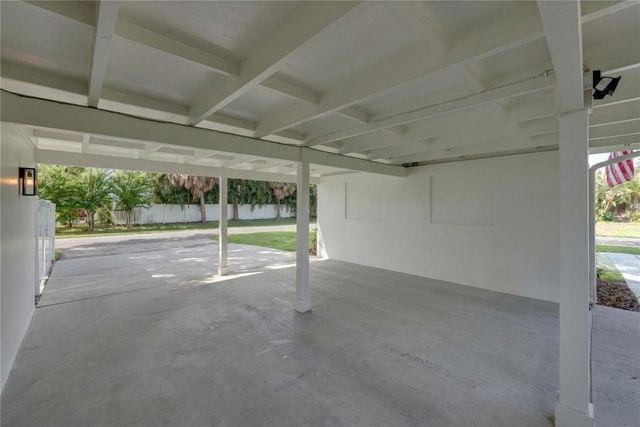 214 S TREASURE DRIVE, Tampa, FL 33609