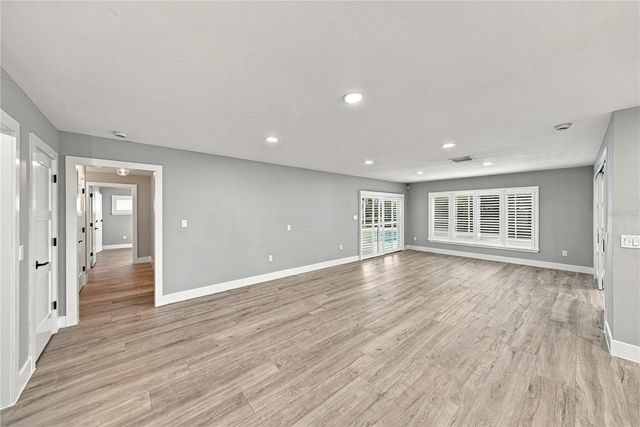 214 S TREASURE DRIVE, Tampa, FL 33609