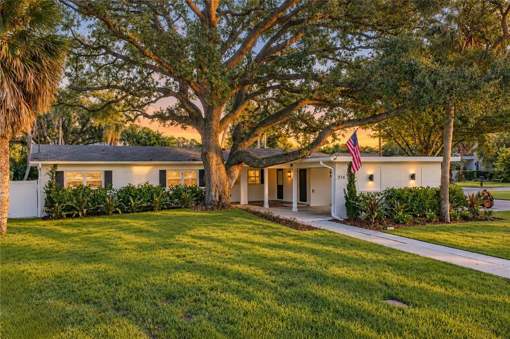 214 S TREASURE DRIVE, Tampa, FL 33609