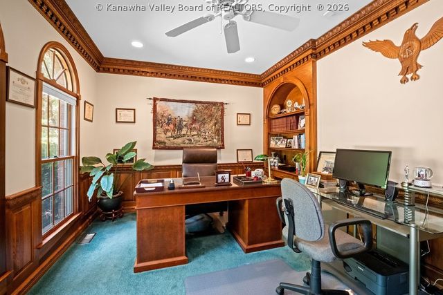 203 Quarry Ridge East Road, Charleston, WV 25304