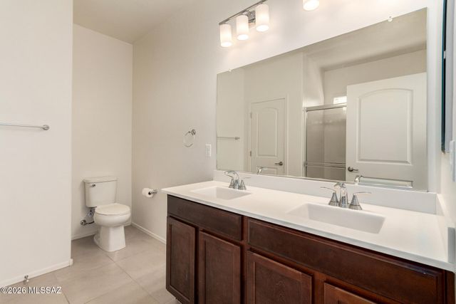 5631 S Ruby Quinn Place, Tucson, AZ 85757