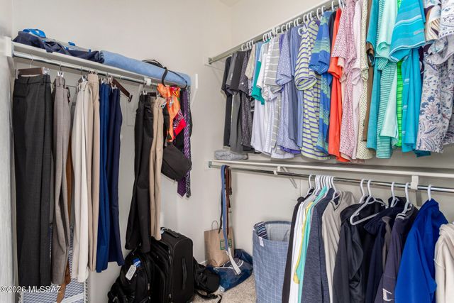 5631 S Ruby Quinn Place, Tucson, AZ 85757