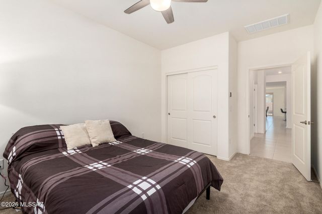 5631 S Ruby Quinn Place, Tucson, AZ 85757