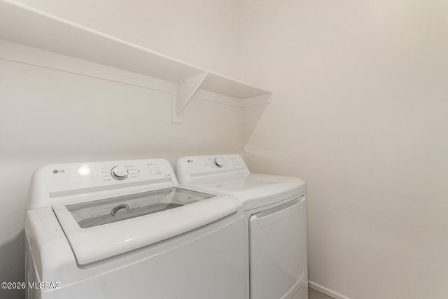 5631 S Ruby Quinn Place, Tucson, AZ 85757