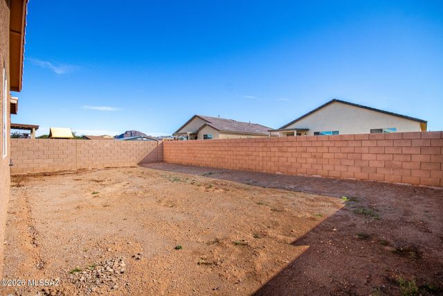 5631 S Ruby Quinn Place, Tucson, AZ 85757