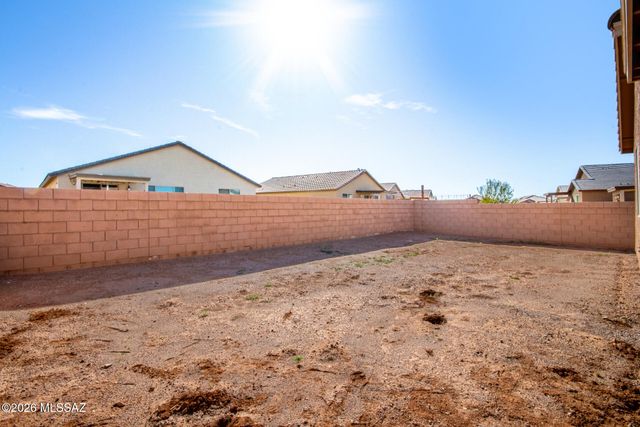 5631 S Ruby Quinn Place, Tucson, AZ 85757