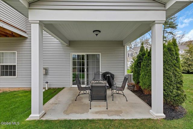 704 Grayson Place, Glenville, NY 12302