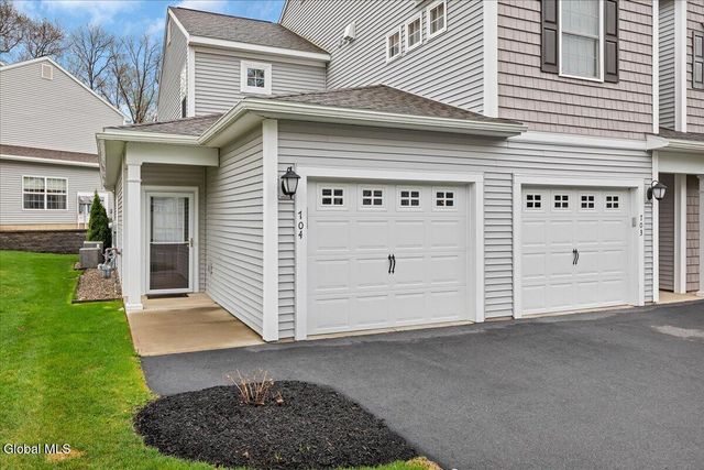 704 Grayson Place, Glenville, NY 12302