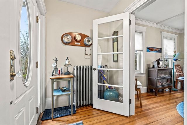 4 Langsford St, Gloucester, MA 01930