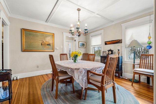 4 Langsford St, Gloucester, MA 01930