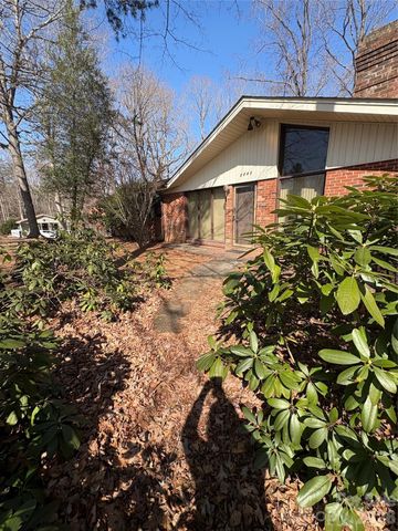 2042 Robinson Road 2, Newton, NC 28658