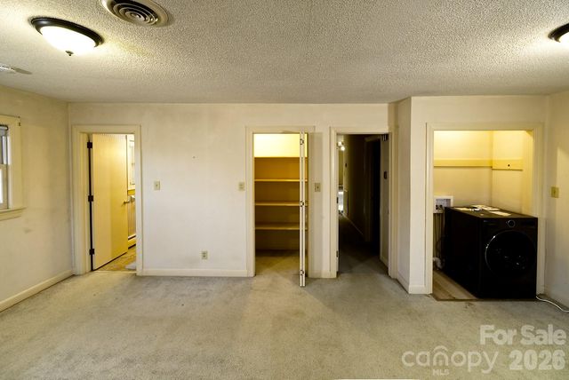 2042 Robinson Road 2, Newton, NC 28658