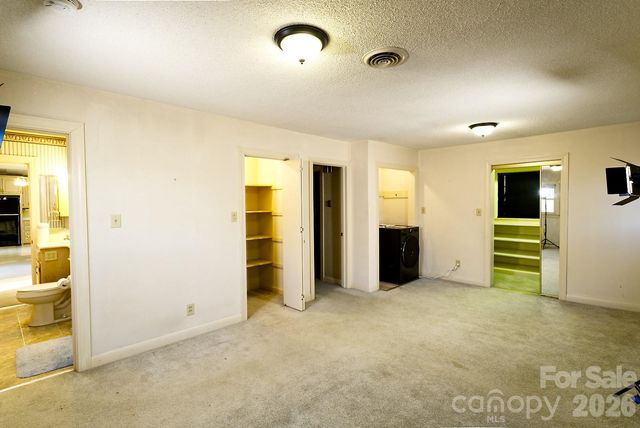 2042 Robinson Road 2, Newton, NC 28658