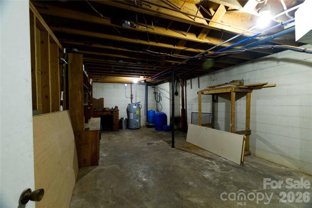 2042 Robinson Road 2, Newton, NC 28658