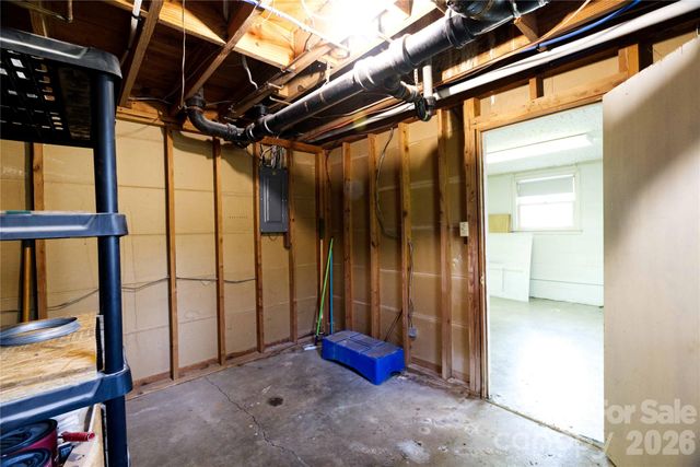 2042 Robinson Road 2, Newton, NC 28658