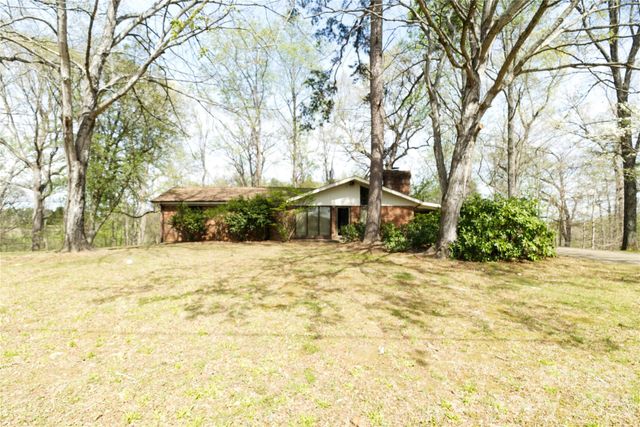 2042 Robinson Road 2, Newton, NC 28658