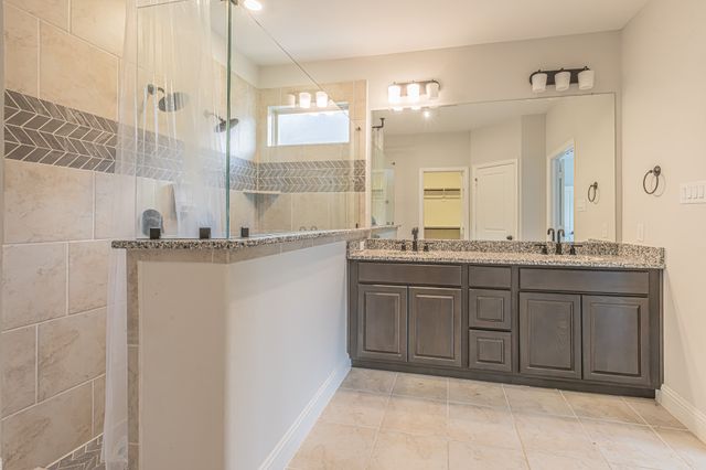 1934 Stonebrook Street, Celina, TX 75009