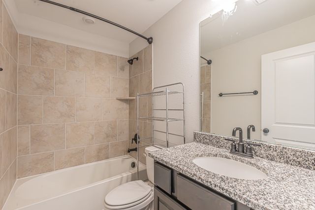 1934 Stonebrook Street, Celina, TX 75009
