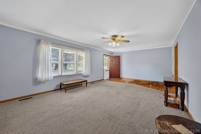 15083 State Highway 82, Tahlequah, OK 74464