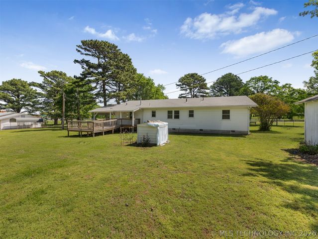 15083 State Highway 82, Tahlequah, OK 74464