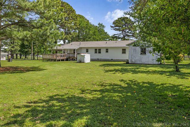 15083 State Highway 82, Tahlequah, OK 74464