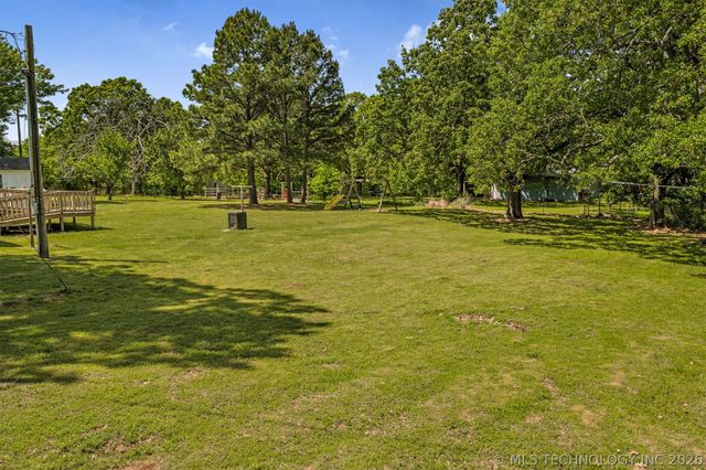 15083 State Highway 82, Tahlequah, OK 74464