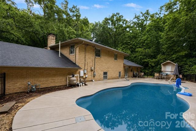 173 Hillcrest Avenue SE, Concord, NC 28025