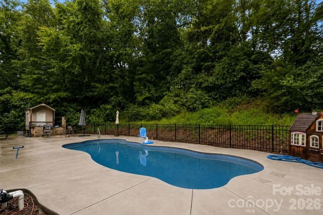 173 Hillcrest Avenue SE, Concord, NC 28025