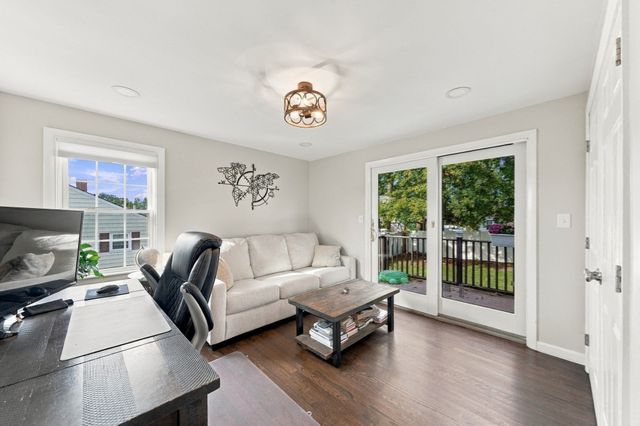 258 Goodwin St, Fall River, MA 02724