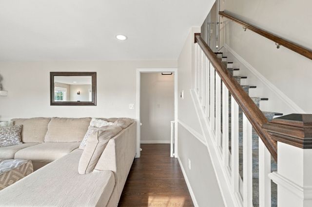258 Goodwin St, Fall River, MA 02724