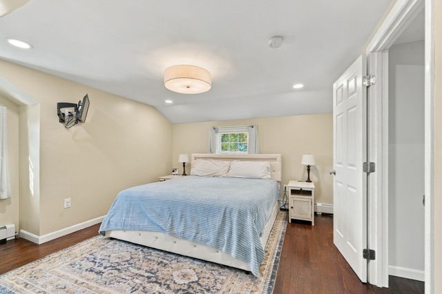 258 Goodwin St, Fall River, MA 02724