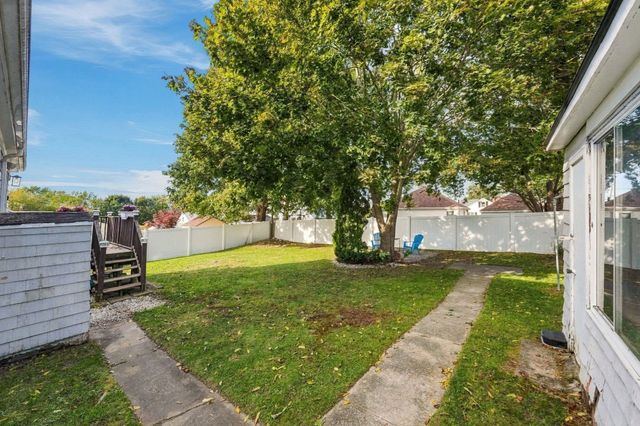 258 Goodwin St, Fall River, MA 02724