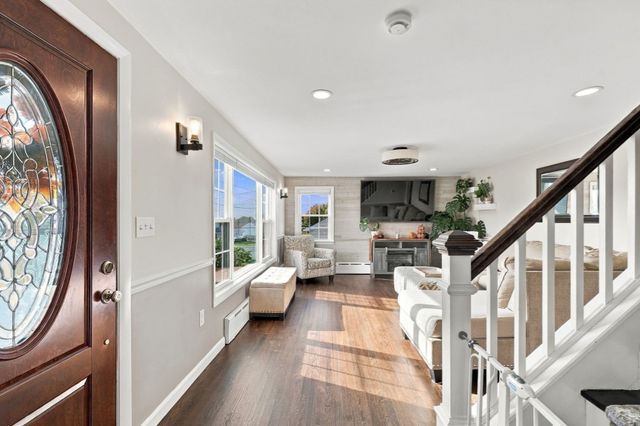 258 Goodwin St, Fall River, MA 02724