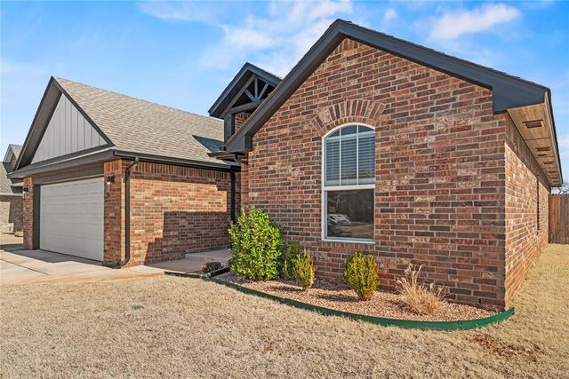 14108 Upper Village Drive, Piedmont, OK 73078