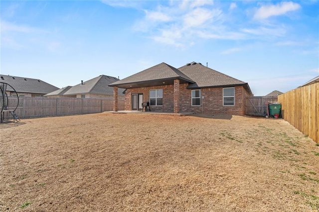 14108 Upper Village Drive, Piedmont, OK 73078