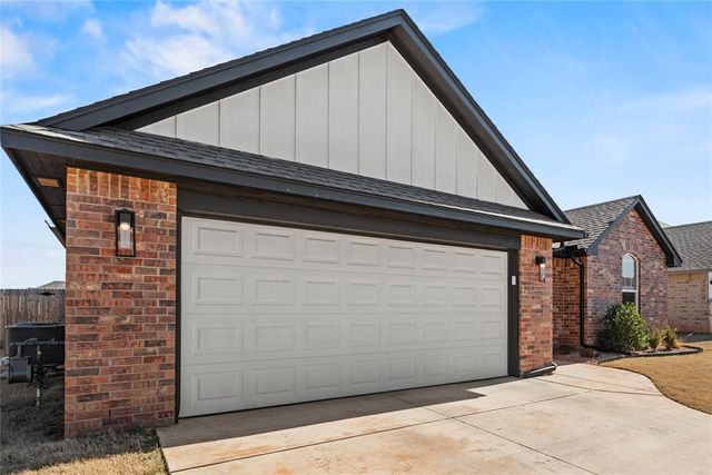 14108 Upper Village Drive, Piedmont, OK 73078