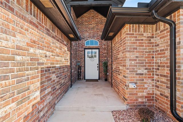 14108 Upper Village Drive, Piedmont, OK 73078