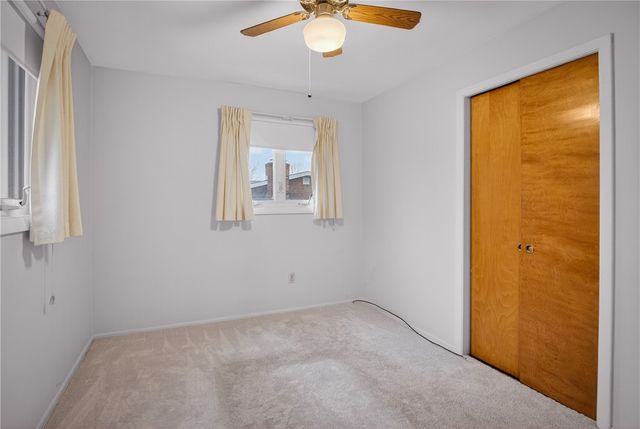 236 Locust Ave, Chartiers, PA 15342