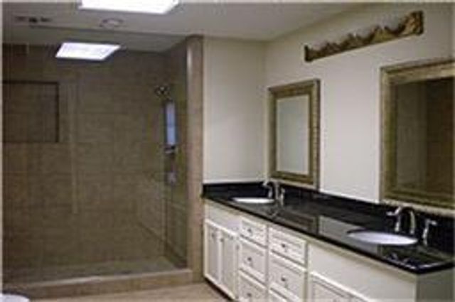 1442 Circle Drive A, Sealy, TX 77474