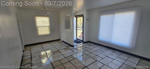 9331 Marlowe Street, Detroit, MI 48228