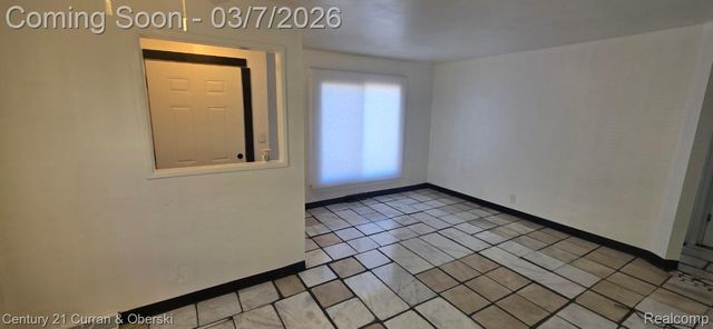 9331 Marlowe Street, Detroit, MI 48228