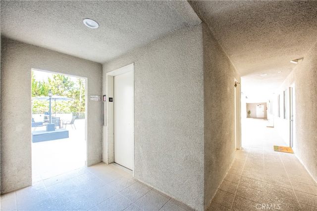 497 S El Molino Avenue 205, Pasadena, CA 91101