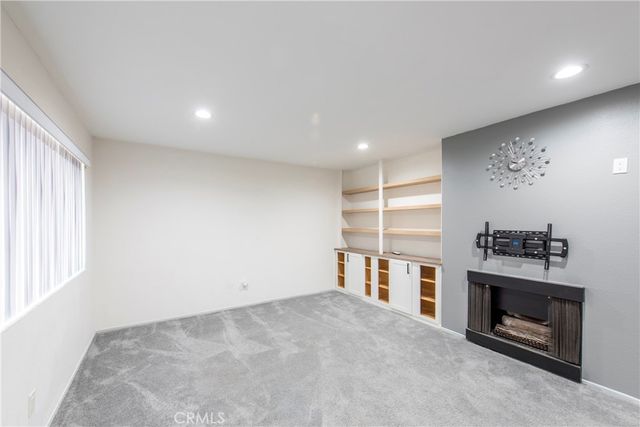 497 S El Molino Avenue 205, Pasadena, CA 91101