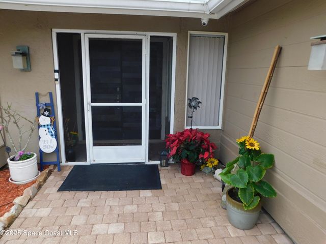 1131 Fairway Court NE, Palm Bay, FL 32905