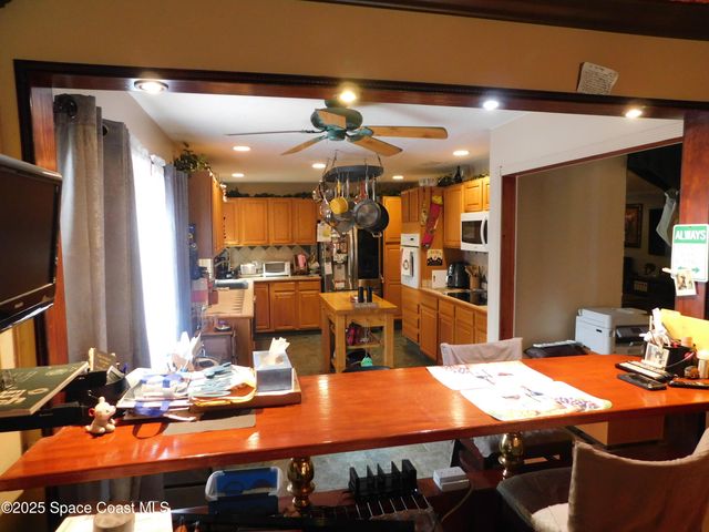 1131 Fairway Court NE, Palm Bay, FL 32905