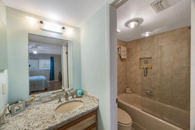 1125 PINELLAS BAYWAY S 305, St Petersburg, FL 33715