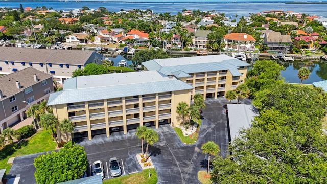 1125 PINELLAS BAYWAY S 305, St Petersburg, FL 33715