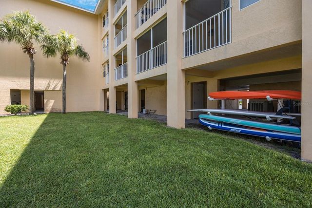 1125 PINELLAS BAYWAY S 305, St Petersburg, FL 33715